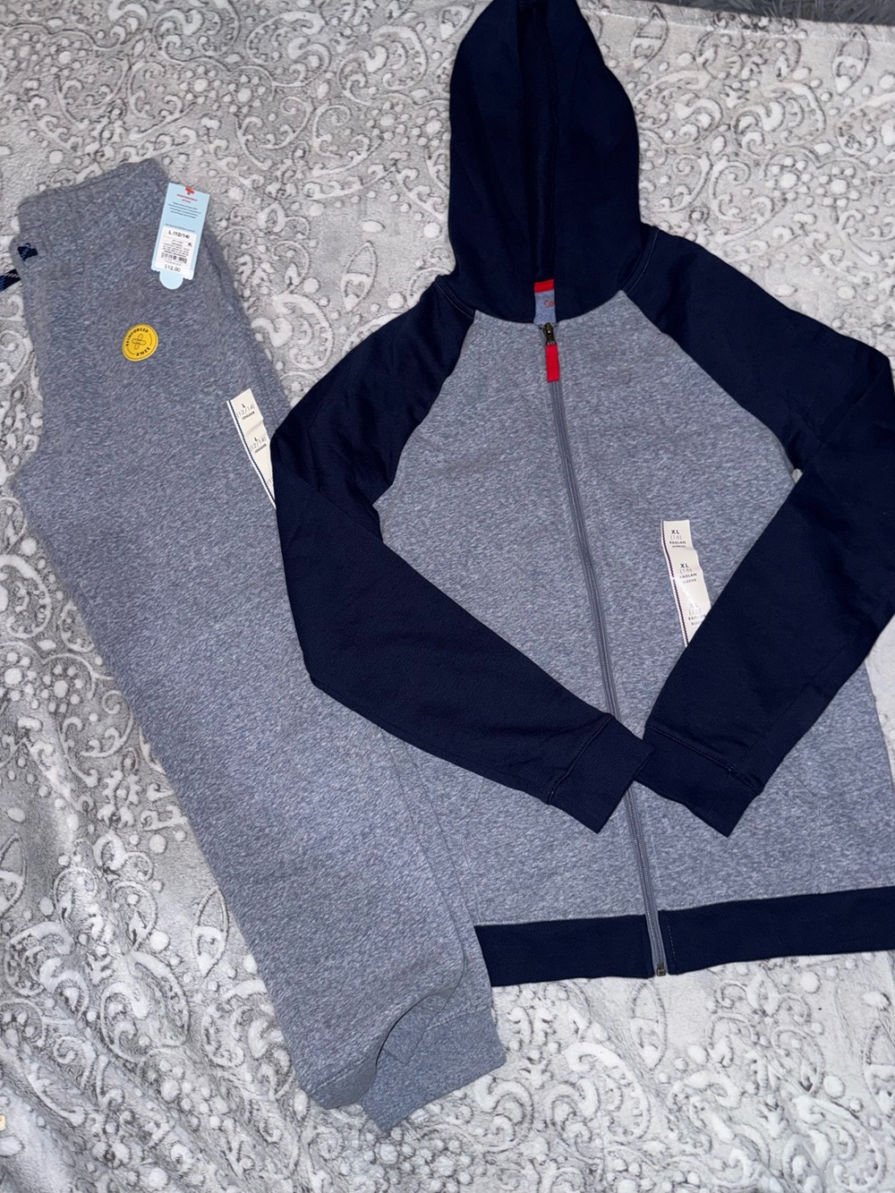 Cat & Jack Boys XL Hoodie & L Jogger Pants Gray Navy 2-Piece NWT